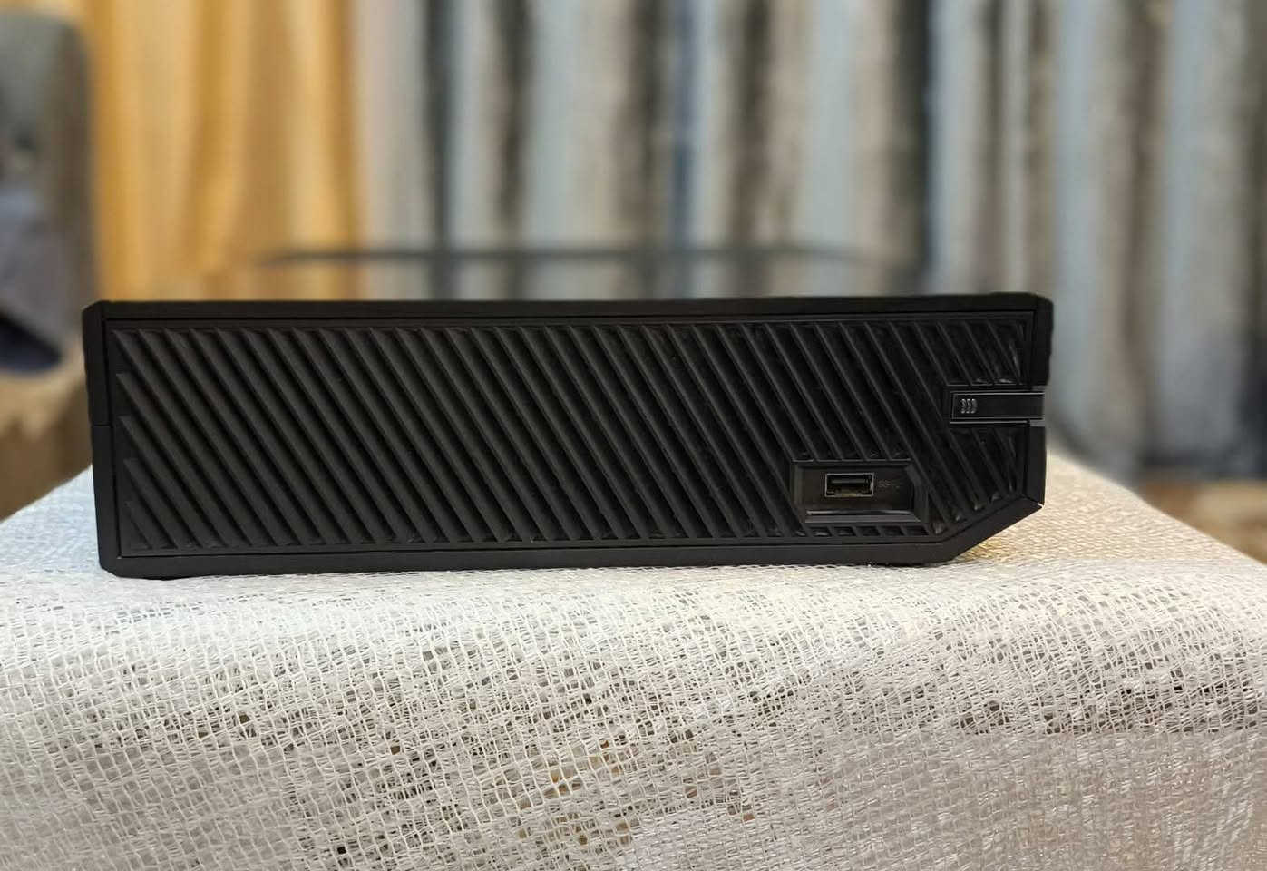 XBOX ONE
النوع  : Fat

نظافة :  100% 

وياة 3 جوستكات 

2 شغالات   /   1 ينرادلة تنظيف للبورد  

الجهاز نظيف كلش مامستعمل  🌐

 

✓  المحولة الاصلية مالتة 🔌

✓  الجهاز مامفتوح ولا مصلح والليبل موجود بالصور ⚙️

السعر  : 120 الف دينار  💲، بي مجال حگ الجية

واتساب تواصل  : 📞    ***********
