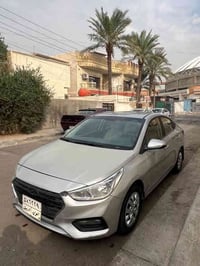 اكسنت 2019 خليجي ضربه جاملغ اليسره ماشيه 63000 وقابل للزياده سويج كامي...