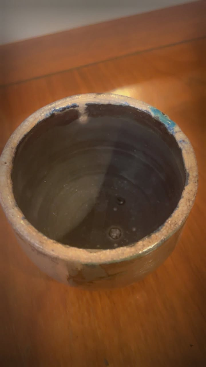 قطعتين فخار و مقدمه فخار مزجج ورسم قديم القطعتين ١٥


**إذا كنت صاحب هذا الإعلان وتريد حذفه لأي سبب، رجاءا أرسل رسالة إلى الدعم الفني**