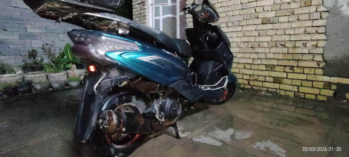 صيني للبيع
نضيفه ومرتبة

كلجات جديده

سلف جديد

كهربائيات شغالة اشارة ودبل اشارة ولايت زنون عالي ناصي

مكينتها ماكس مفتوحه بس حلوة وناعمة 

للتواصل واتساب ***********
