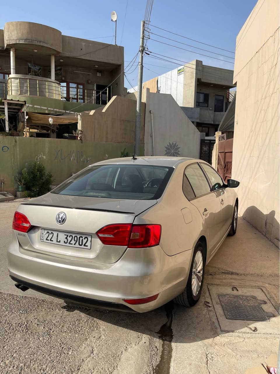 جيتا خليجي مكينه 20 چوارپارچە بێناوگرتن
گێرو مەکینە بەشەرت  کۆبۆن بنزینی هەیە بەناوخۆمەوەیە سعری 99وەرەقەو مەجال
تەنها بۆفرۆشتن گۆرینەوەناکەم
***********
*********** كركوك, العراق
