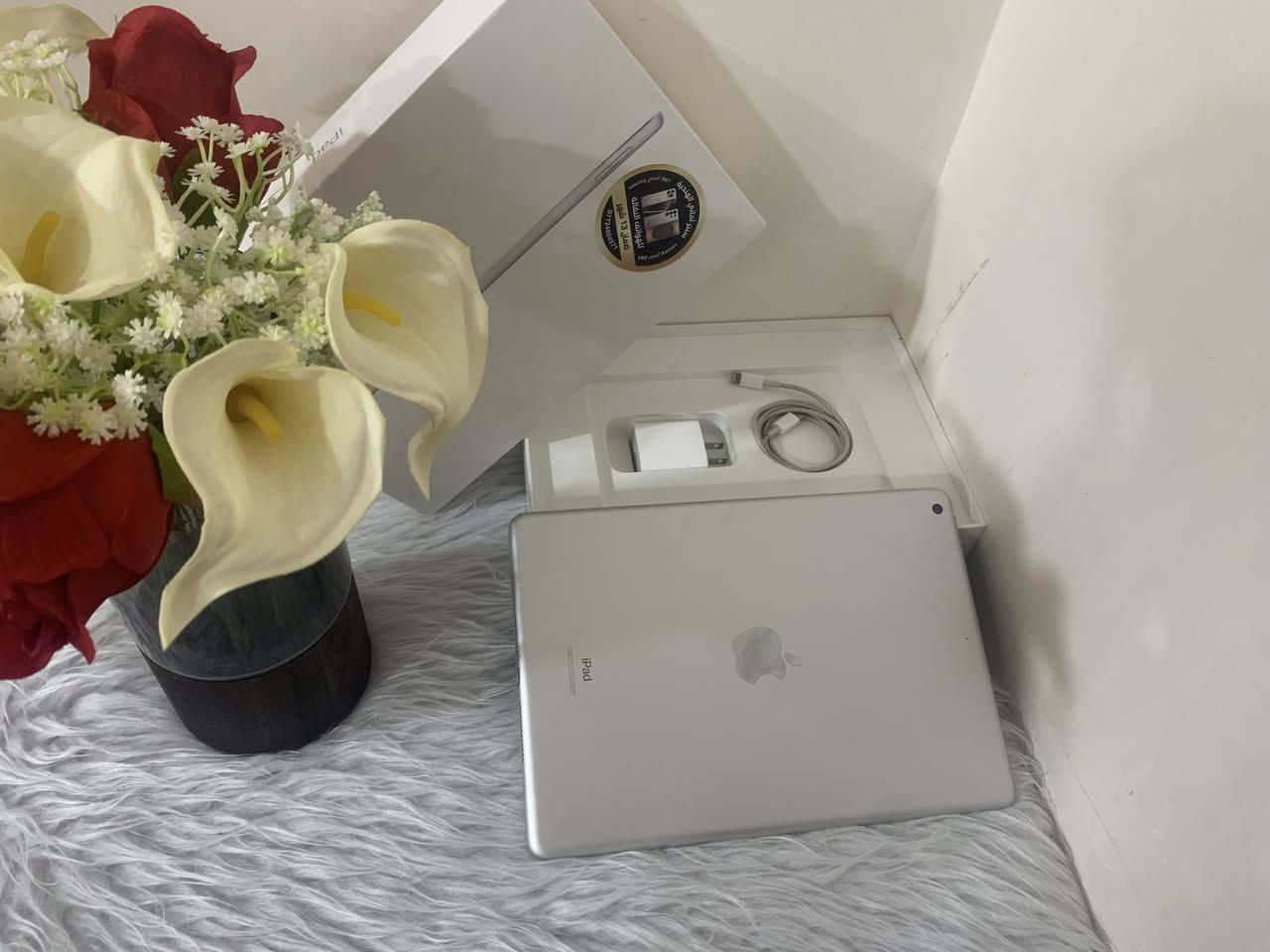 سلام عليكم 

iPad 9 
 مع جميع ملحقاته جديد مع سماعات محيطيه 
مع حساب ببجي للفل ٧٣ امفور ثلجي طكه وتصير ماكس وايكي فزاعه المجموع ٤٩  للبيع السعر خاص اكملك تفاصيل واكلك سعر 

***********

