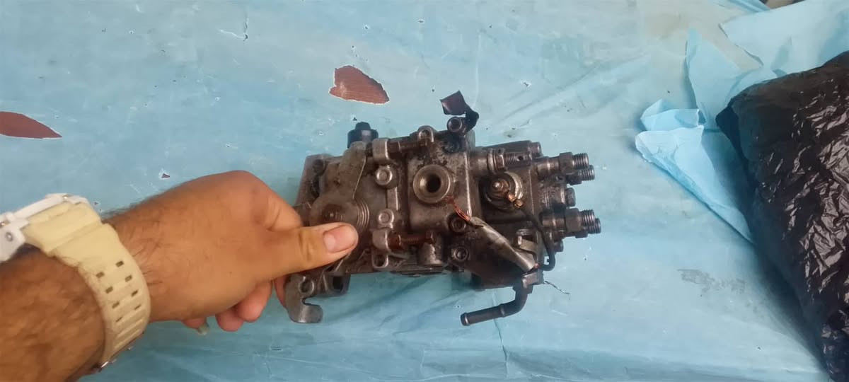 سلام عليكم بم بريجو للبيع شغال بس بي شوية دخان اني فاتحلة،كاز شرط شغال بي ضمان كامل هو وجوزتة،بغداد بكاني *********** هاذ رقمي خاص مفتوح
