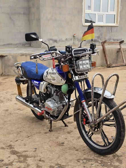 تايكر لونين موديل2020محرك مفتوح
والباقي كلو شرط شلعه ومعدل السعر550وبي مجال بسيط قاطع السبعاويين قريه السلطان عبدالله ***********
