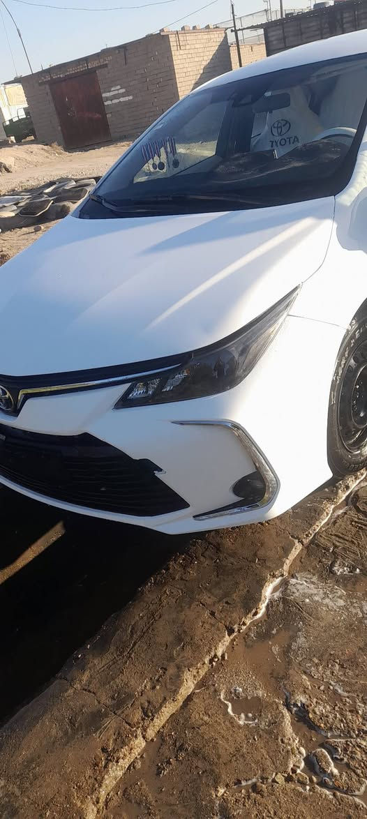 السلام عليكم سياره كورله هايبرت مديل ٢٠ بدون رقم اي محافضه تترقم سياره بيه ٤ قطع تبديل ومصبوغه عام سياره ماشيه ٣٤الف نضيفه مكاني ناصريه سوك الشيوخ مراوس او بيع ***********
