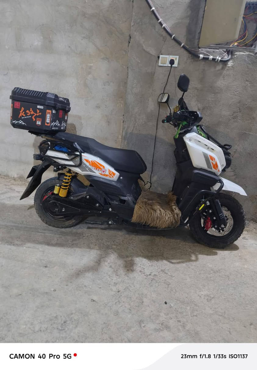 موطور للبيع جديد سعر 1200 ,اتصال***********
