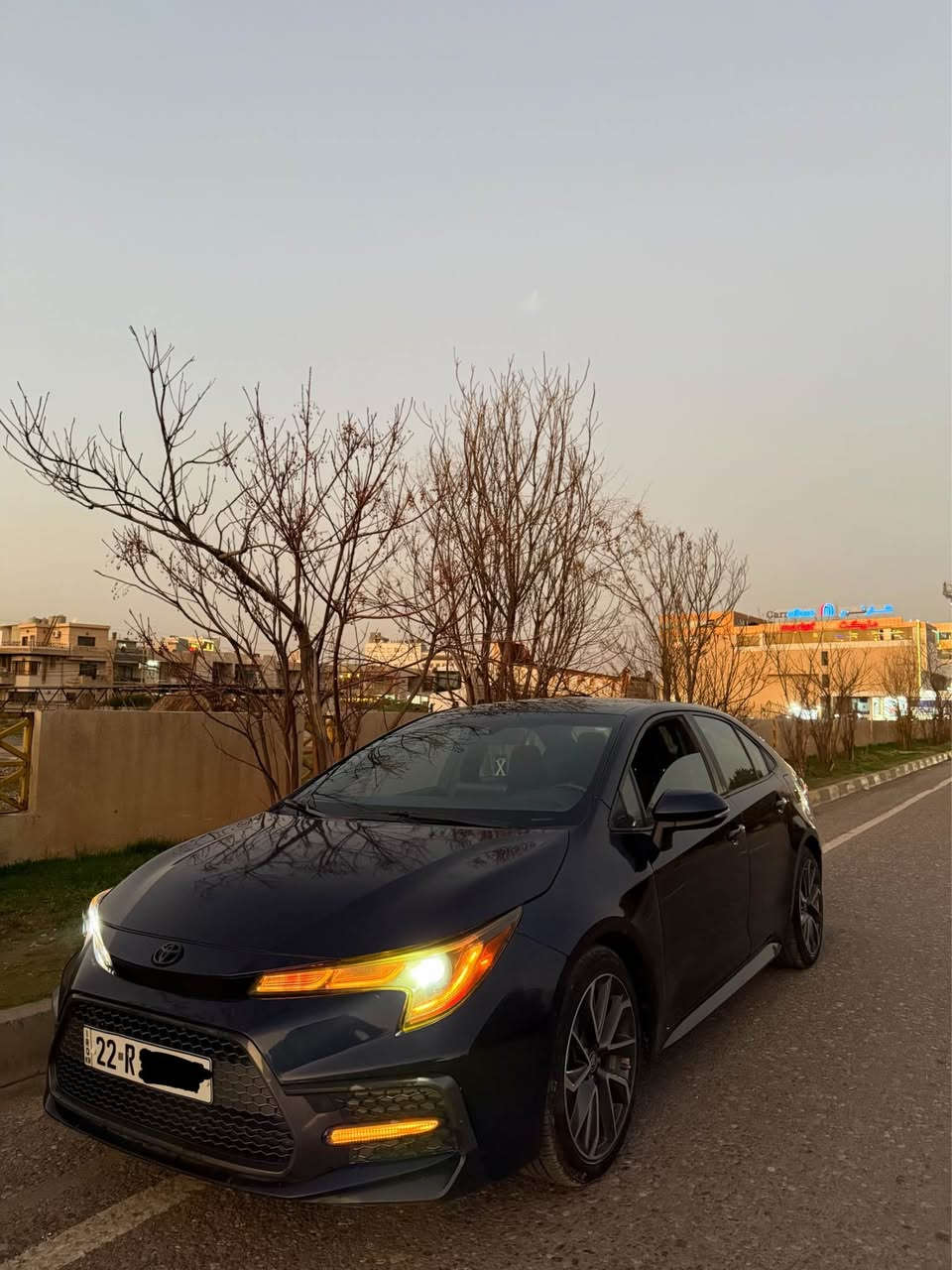 Crolla 2022 SE 
سەیارەکە فولل ماصفاتە تەنها بۆنیدی سبوغە بێ داخلی ئێرباگ بەس سوکان تەقیوە سیستەم کراوە 
ماصفات ٣ مۆدە سەیارەکە ئیکۆ سپۆرت نۆرماڵ دەبڵ گێرە 
برێک ئۆتۆیە خەتی جادە و تحدی سرعە فولل فوللە
سحری ١٤٣ وەرەقە و مەجالێ کەم
*********** أربيل, العراق
