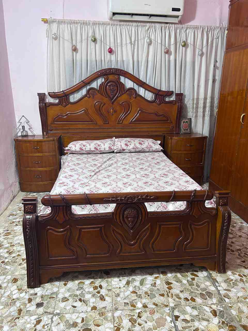 غرفة للبيع اي استفسار خاص


**إذا كنت صاحب هذا الإعلان وتريد حذفه لأي سبب، رجاءا أرسل رسالة إلى الدعم الفني**
