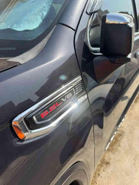 للبيع GMC سيرا 2024
دينالي الشكل الجديد 

ماشيه14000 ميل 

باب طويل بدي قصير المرغوب

محرك6200 v8

4*4 فور ويل

سلايد روف فتحة

حساسات 360 درجة من كل الجهات 

رادار امامي خلفي و جانبي 360 درجه 

كامرات 360 و كامرة بالبدي و شاشه مراقبه بالمرايه الوسطيه نفس مال كدلاك

داخل جلد كشنات تدفئه وتبريد امامي وخلفي

كشنات هزاز تحذير

توقف ذاتي عند الرجوع  واتو ستوب و داتا شو بالدشبول 

مري شفط وترحيب و كامرات

باب خلفي 3 طكات 

جامه خلفيه 3 قطع كهربائيه

دوسات كهربائيه اصلي  

منضومه كزوز سبورت بلاديه من امريكا 

5 انظمه قياده 

كير 10 نمر

تشغيل عن بعد كير طرح و شاشات ديجيتال بالكامل 

انارة محيطيه ترحيبيه 360 درجة 

مغلفة بالكامل ppf 

 حادث فقط حريق بكابينة المحرك بدون ايرباك او حادث او صبغ فقط جاملغ السايق  كلها وضع الشركة بلاد

لمزيد من التفاصيل و للاستفسار عن السعر واتس اب او اتصال 

***********
