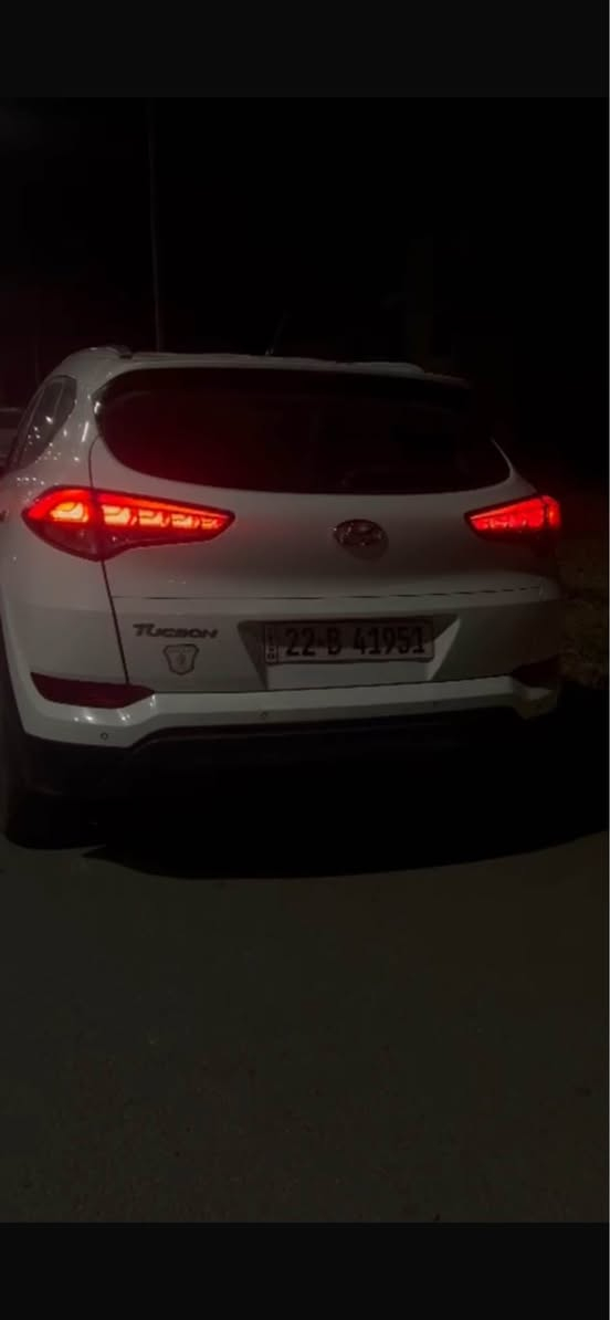 سلام عليكم هونداي تكسون 2017 خليجي محرك لدوش لمرغوب كلين تايتل لي تعديل بارد بل باد ماعداها مكفوله من كلشي سياره كلش نظيف محرك وكير شرط لفحص رقم وسنوي جديد مع طخم تايرات جديد سعر 178 ورقه ومجال إذا شراي اتصل عل رقم *********** دهوك, العراق
