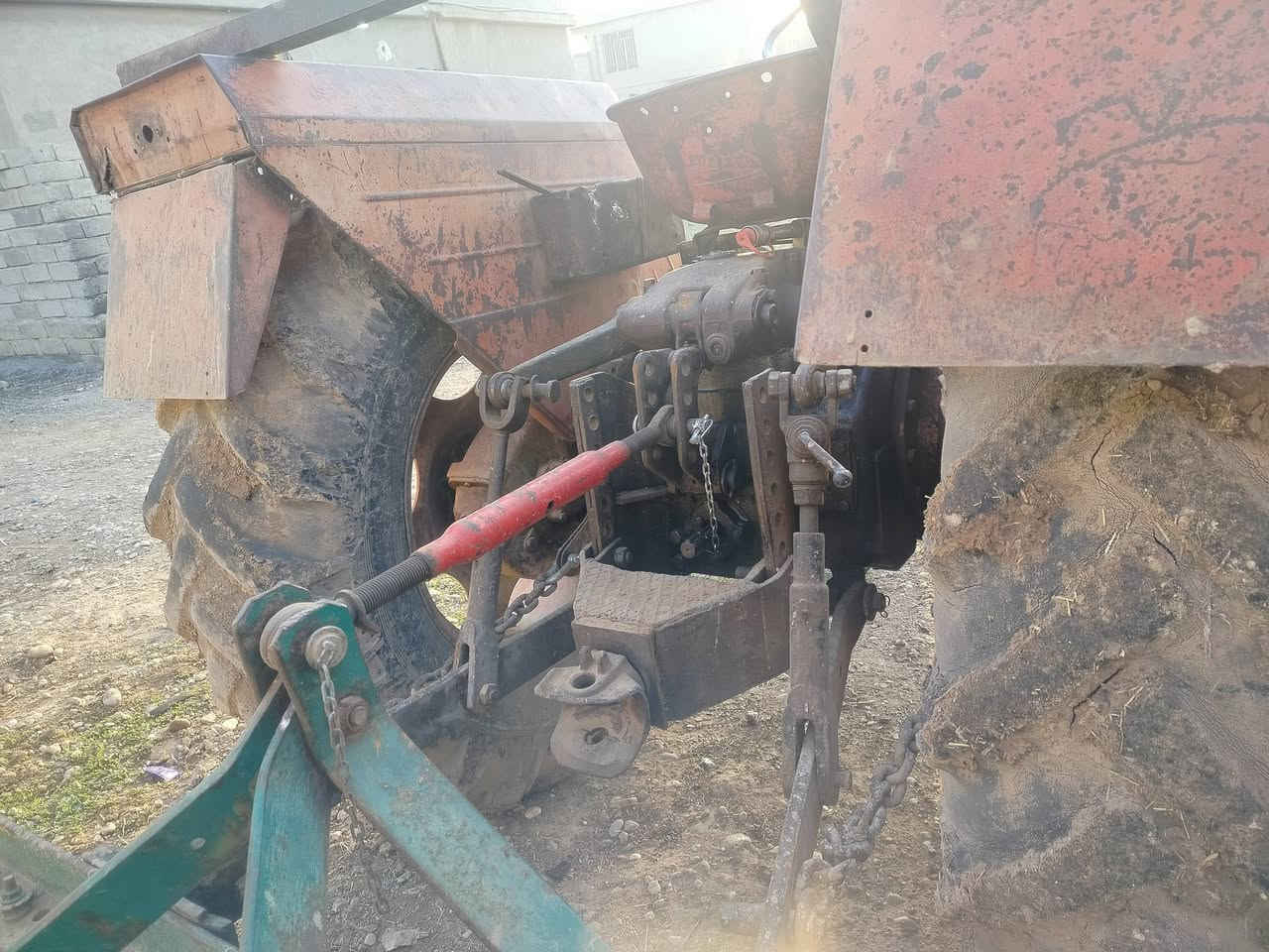 عنتر71 بدون رقم
المحرك بخار خفيف

الكير والاكسل شرط

نكرة سلف

هيدوليك شرط 

كلشي شغال 

الموصل الحمدانية 

السعر مليونين ونصف

***********

***********
