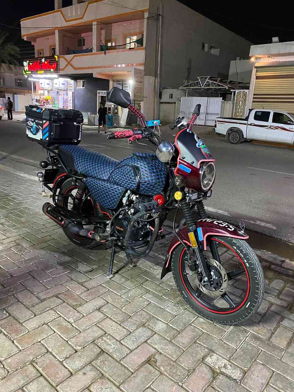 سلام عليكم
دايون 24 كفاله برغي مابيها نقص 

ومجنبزه حلو  

حجم مكينه 200 

ثالث تبديله دهن الها 

لوزن ثقيل مو لخفيف 

لسعر 1350 وبيها مجال بصيط

*********** مكاني تكريت 

مكاتبه فقط
