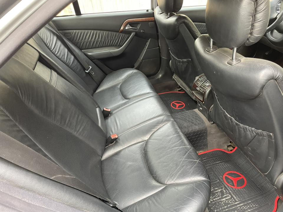 سلام عليكم مرسيدس غواصه 2002 للبيع مواصفاته فول  معروفه ماعده فتحه وسياره باسمي تحويل ثاني يوم مكاني بغداد ***********

C320
V6
