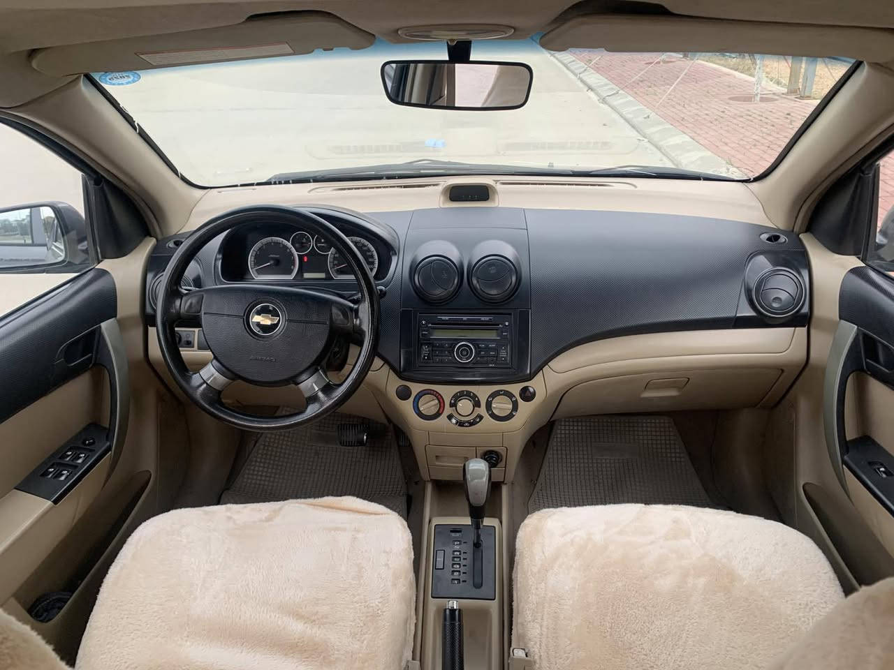 ئەڤیۆ مۆدێل 2008
ڕەقەم سلێمانی 
سەنەوی و ڕەقەم و ژینگەی تا 2029 تازەیە
دەعمو لێدراوی نیە تەنیا بۆنیتی بۆیاغە
کاڵبونەوەو گەڕبونی نیە 
گێڕو مەکینەو تەبرید و تەقەو ڕەقە هەموی بەشەرت ماشااللە هیچ مەسرەفی تیا نیە
مواسەفات 
گێڕ ئۆتۆماتیک .. مەکینە گەورە 
ناو زەرد .. تەبرید بەشەرت 
٤ جام کابا و ئاوێنە کارەبا 
سویچ کۆنتڕۆڵ و مەرکەزی 
تایەیی تازە 
تەحویل و غرامەو بڕاوەی بەشەرت 
٦٢ گەڵاو. معامەلەیەکی برایانە 
*********** یان ***********
لە قەزای دوکانم دوکانی سیاحی دخان, السليمانية
