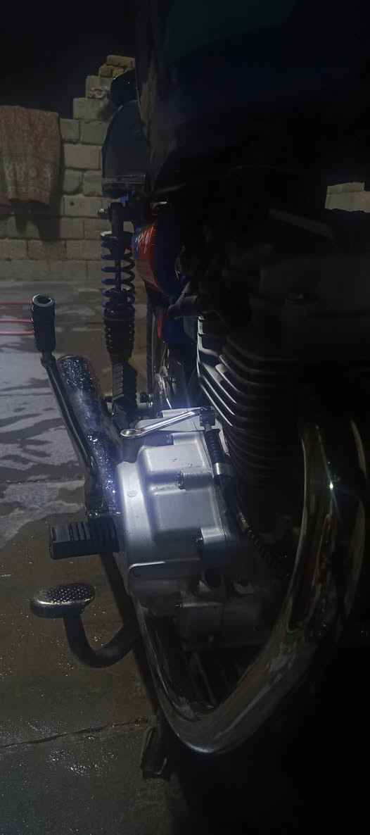 سلام عليكم) دراجه اربعه كير البيع نضفية مال جناي (كلك)  تعميره جديدة
سعر خاص باقي تفاصيل خاص وإني خادم رقم الهاتف ***********
