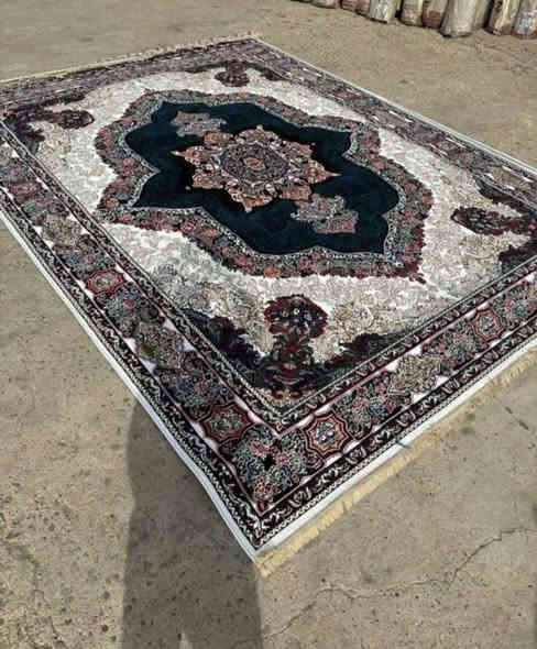 بتفاصيل حديثة ولمسات انيقة نقدم لكم مجموعة متنوعة من ⚜️ سجاد كاشان  350 شانة ✨
⭕ تراكم عالي, خيط صوف اصلي BCF 
توصيل مجاناً

⭕ زولية  قياس 3 في 4 متر الوزن 16 كيلو غرام السعر 95الف 

⭕ زولية  قياس 3 في 5 متر الوزن 22 كيلو غرام السعر 120 الف

⭕ زولية  قياس 3 في 6 متر الوزن 25 كيلو غرام السعر 135 الف
 
⭕ زولية  قياس 4 في 5 متر الوزن 28 كيلو غرام السعر 150الف 

⭕ زولية  قياس 2 ونص *3 ونص متر الوزن 12 كيلو غرام السعر 79الف 

⭕ زولية  قياس 2 *3 متر الوزن 10 كيلو غرام السعر 59 الف

تابعوا الصور 🖼 والمواصفات 🎞 والاحجام  🔱متوفر توصيل كافة المحافظات 
للحجز راسل الصفحة او الاتصال

***********
***********
***********
