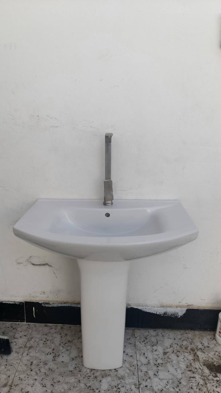 السعر 50 الف قفل واتساب اتصال ***********
الموقع كركوك ال 55
