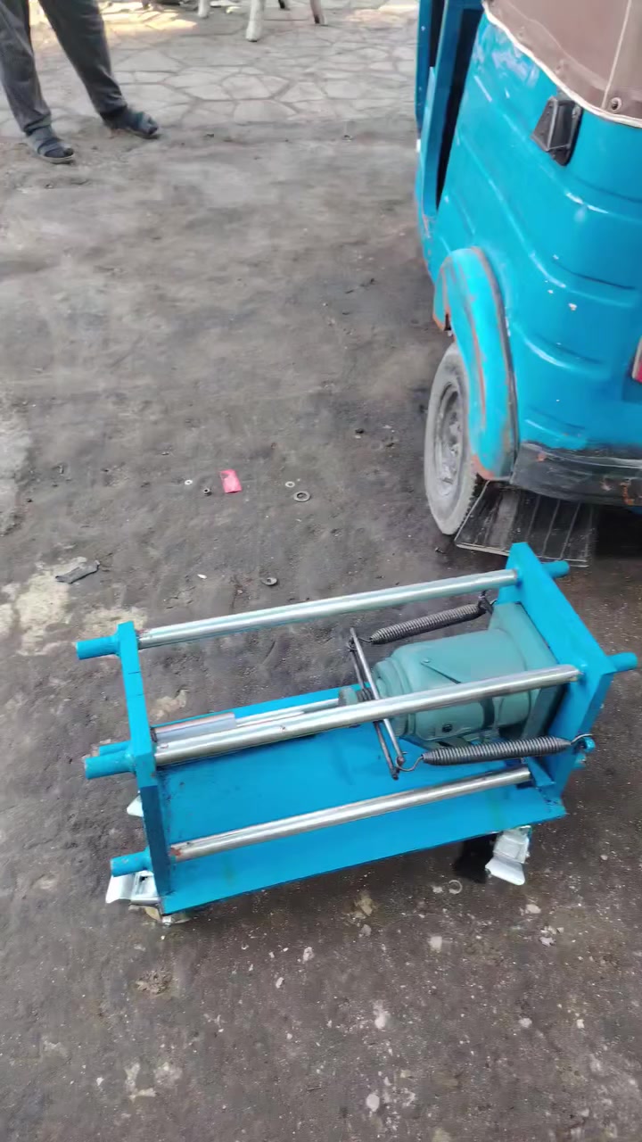 بريس صليب تكتك
توصيل جميع المحافظات 
للاستفسار ويتساب
***********
