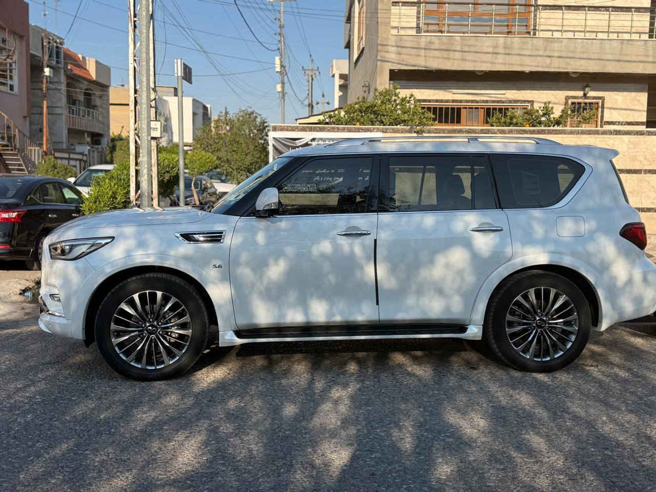 السلام عليكم 
🔹انفنتي ( QX 80 ) خليجية  
🔹 موديل /  ٢٠١٩ خليجية داخل مشمشي .
🔹 عداد المسافة /  ٨٥ الف كم  
🔹السيارة كفالة عامة شخط صبغ 
بارد قليل باب خلف النفر كفالة من كل شي حتى الدعميات كفالة كير و محرك بشرط ممفتوح 
حدادية و تايرات جديدة سنوية جديدة تحويل ثاني يوم .
🔹مواصفات السيارة معروفة فول للاخير .
(فتحة ، ثلاجة ، خمس كاميرات ، مراية كاميره ، VIP ،
شاشات DVD ، تحكمات ستيرن ، اغراض بلاد ، 
صندوق كهرباء ، وضعيات سياقة ، زنون بلاد ، كار بلاي )
🔹للاستفسار / ***********📱
