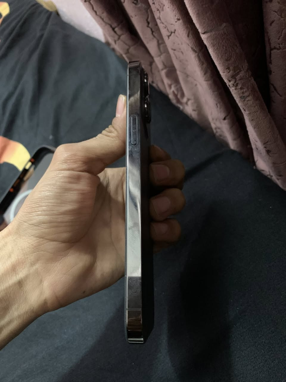 السلام عليكم أيفون 13 برو ماكس ذاكره 256 مبدل شاشه وبطاريه والكاميرات واكفات سعره 350 )(***********
