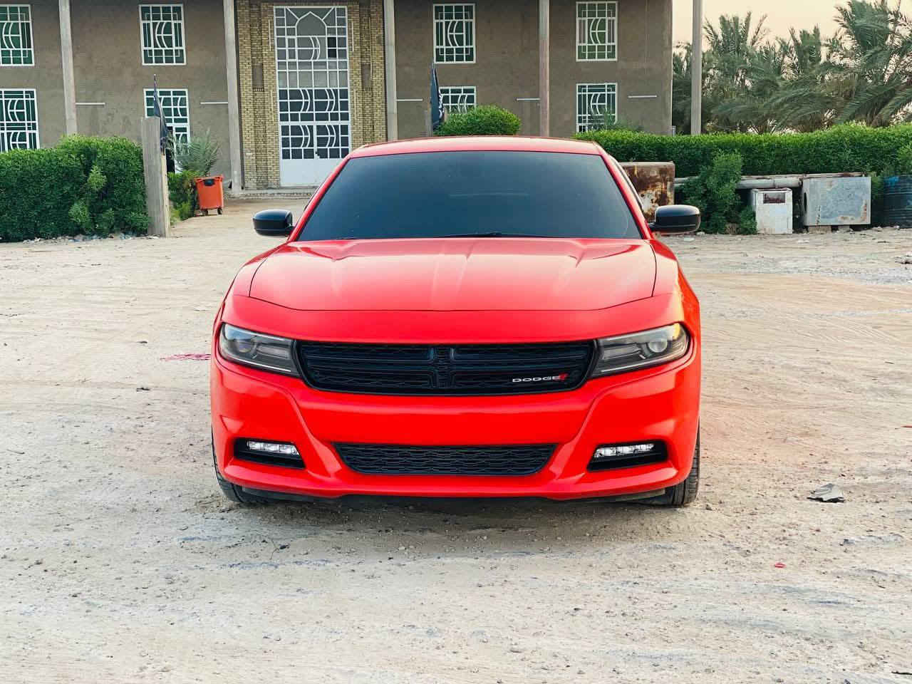 سلام عليكم
جارجر موديل ٢٠٢١ أصل 
ألون مميز /برتقالي 
رقم / بغداد 
ماشيه ٤٣
حادث /جاملغ تبديل او اباب الي خلف السايق صبغ قليل 
مواصفات السياره 
بلاك 
* نقطه عمياء
* حساس
* كامره دواره 
* رادار جانبي
* كشنات حضن
* ويل ٢٠ بلاك 
سياره ستخدام شخصي او خير من الله والحمدالله 
السعر ٢٣٨ 
***********
