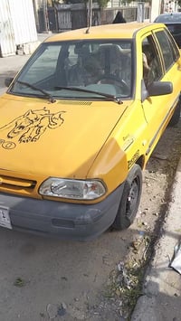 سياره 2013 السعر 24 وبيها مجال ومكينه قائمه 07775717983