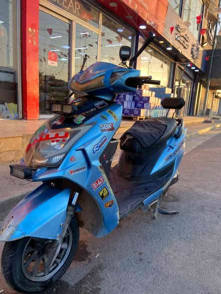 دراجه سكنس لد شحن سته بطاريات تايرات زوج جديد دراجه جاهزه سعر 450 مكاني بغداد حي الجهاد لتواصل وتساب ***********🥷
