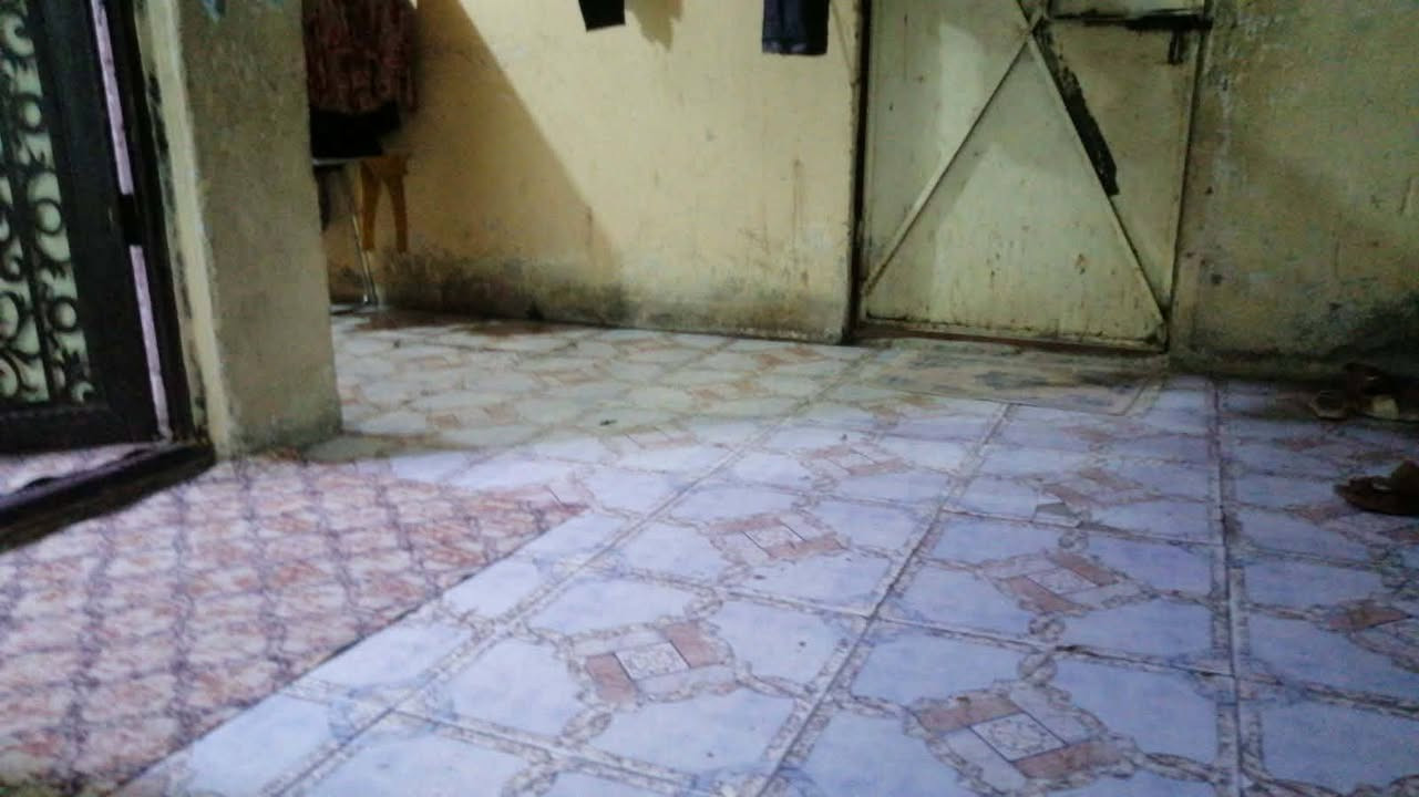 سلام عليكم توفر بيت تجاوز
غرفة وهول ومطبخ وطارمة وحمامات مشترك البصرة 
#المعقل قرب البانزين خانة #الاندلس #السعر12 لاستفسار اكثر خاص


**إذا كنت صاحب هذا الإعلان وتريد حذفه لأي سبب، رجاءا أرسل رسالة إلى الدعم الفني**