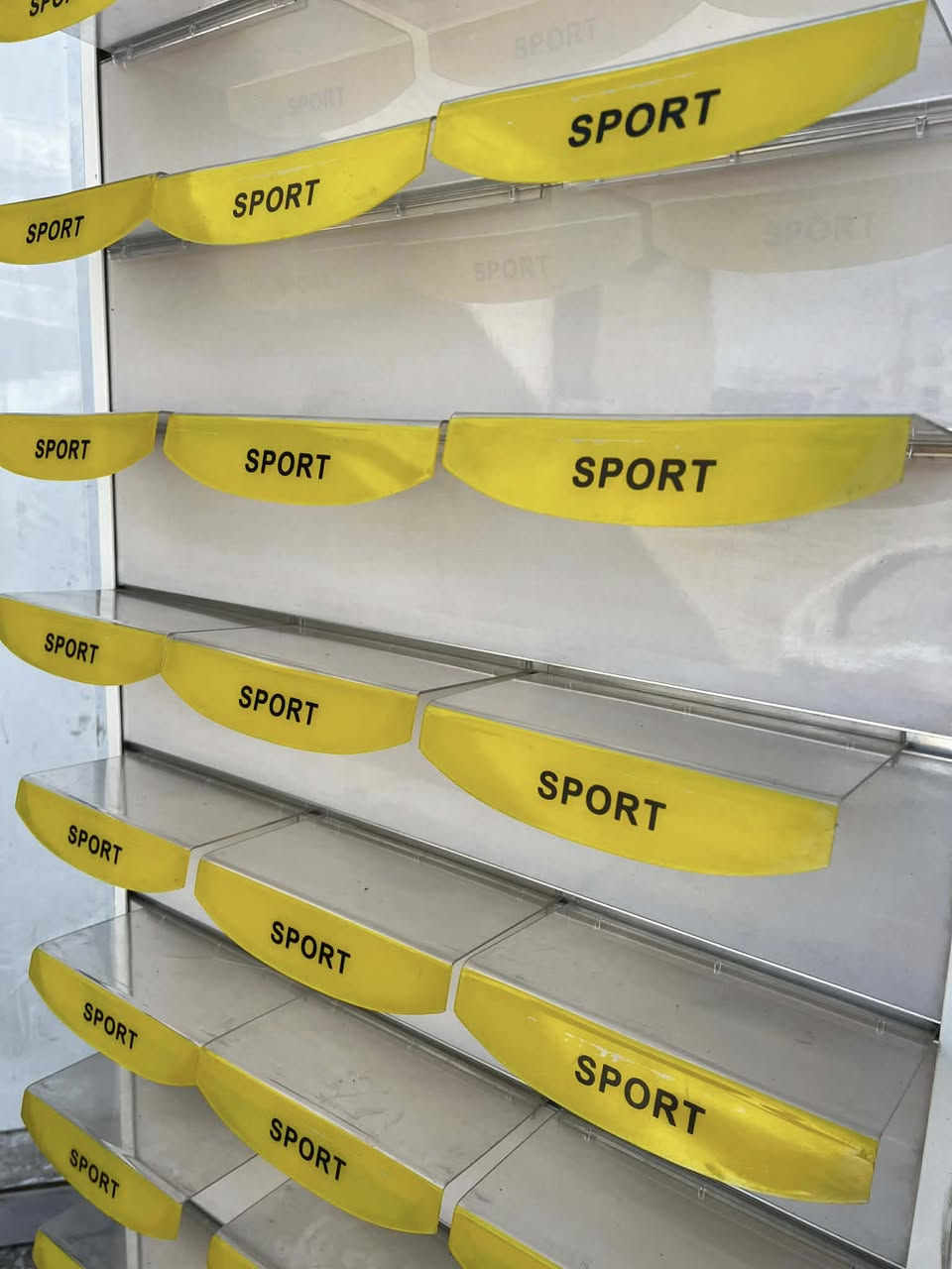 عراض محل احذيه للبيع للاستفسار ***********
