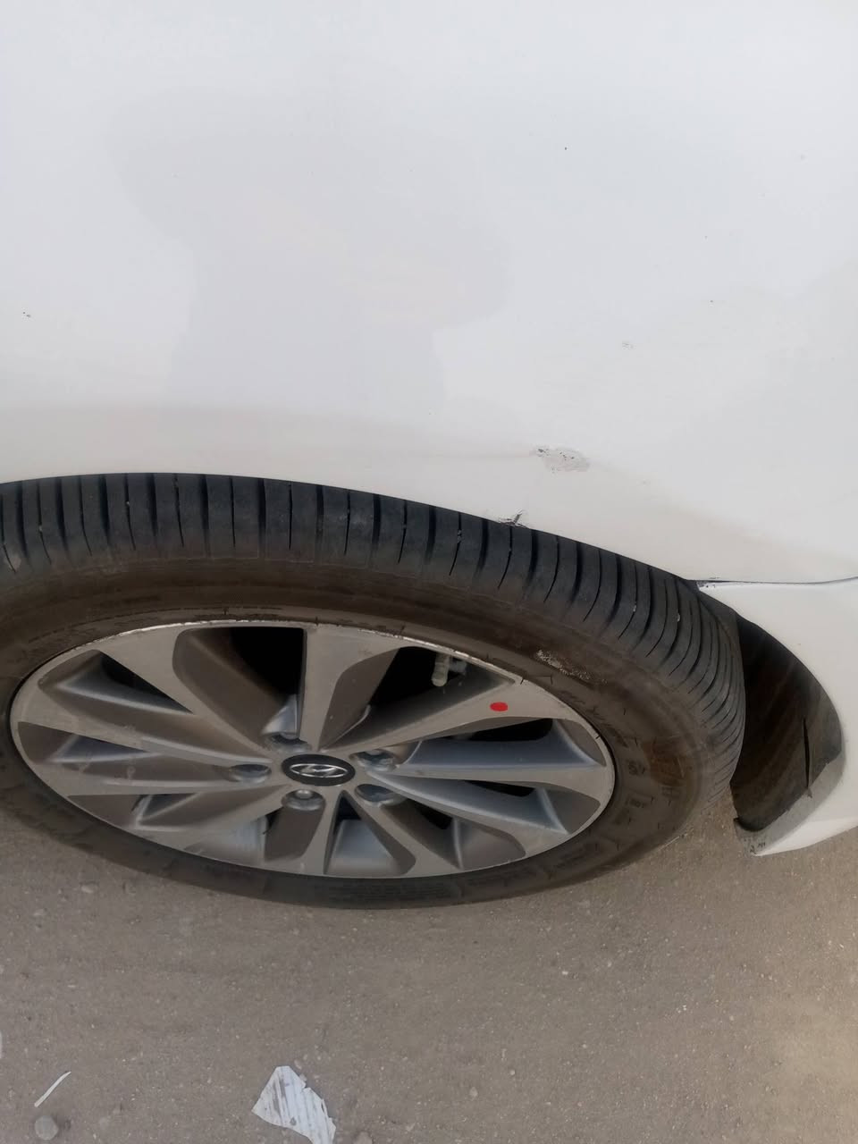 سوناتا 213
خليجي سياره كفاله من صبغ والفتح والمعجون كير مكينه بيها شبر بارد بل جاملغ الكدام واثر طخه بل باب الوره تروج قليل كما موضح بصوره مكينه دوش 2400 سياره رقمها بغداد ب اسمي ‏‪***********‬‏
