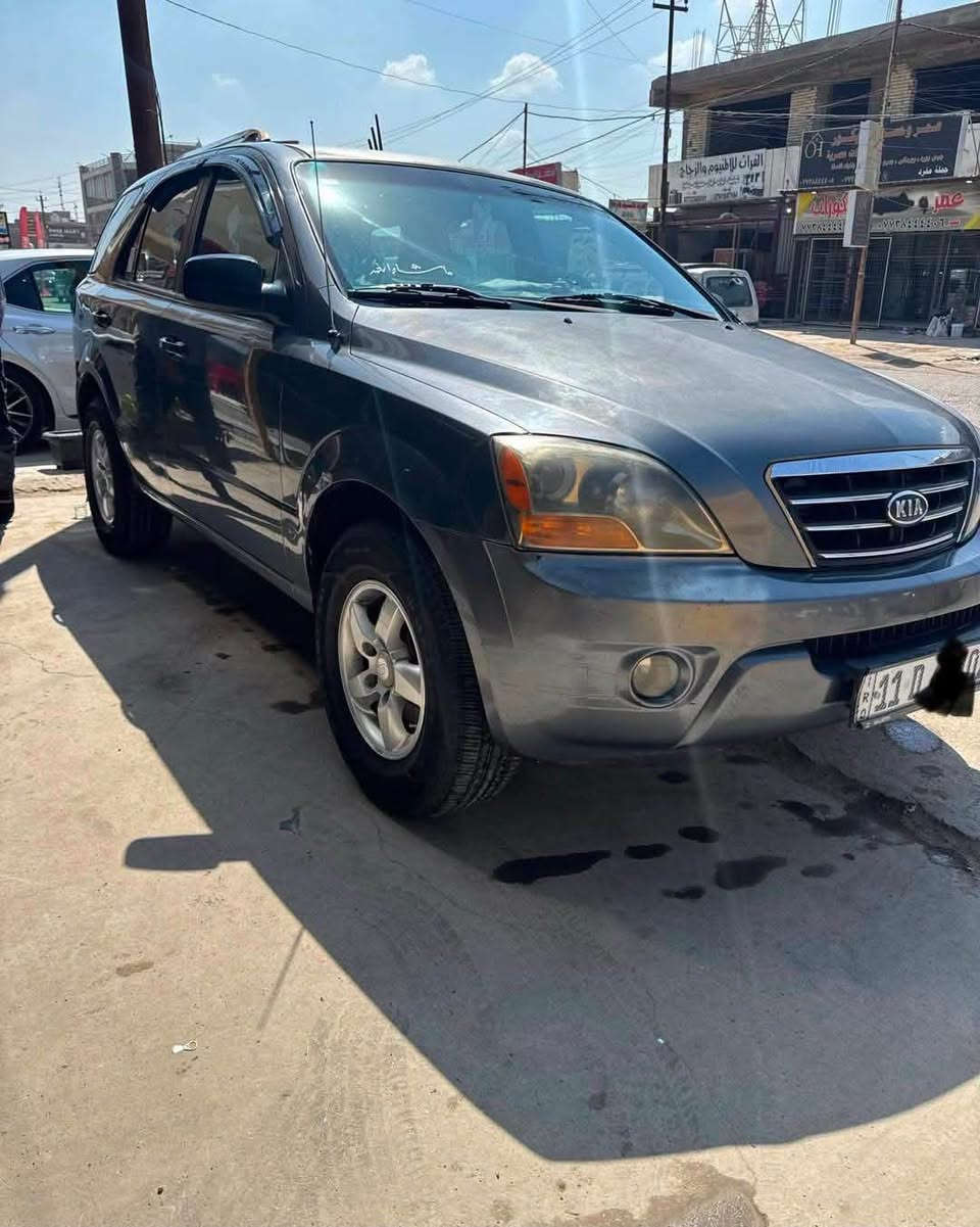 كيا سورنتو موديل 2008
مكينه 3800/
كير ومكينه شادهن حاويه بهاي السنه  
تبريد ثلج حداديه جديدة مع تخم تاير 
منضومه زنون شاشه وكامرا خلفيه 
سيارة جاهزة من كلشي ونضيفة كلش
عنوان السيارة بغداد
رقم هاتف صاحب السيارة
***********
