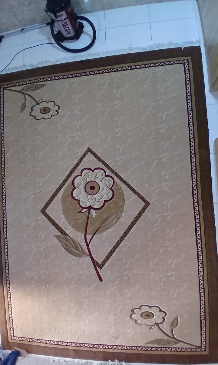 للبيع سجادة كبيرة الرسمة حفر 
4*3


**إذا كنت صاحب هذا الإعلان وتريد حذفه لأي سبب، رجاءا أرسل رسالة إلى الدعم الفني**