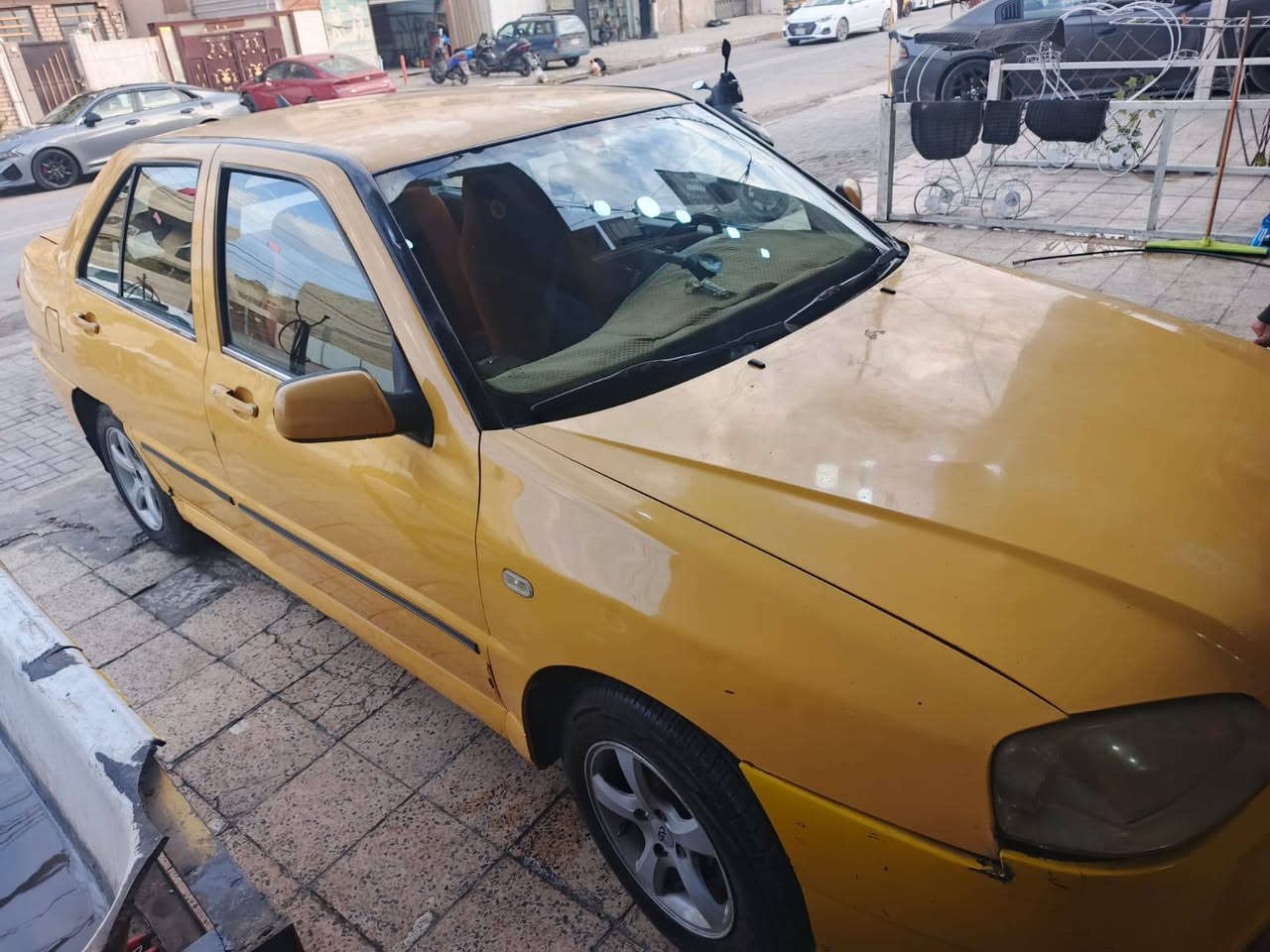 سلام عليكم هاي شيري للبيع تخم تاير جديد كير ومكينه بلاديه  نضيف سنويه جديده 2025الموديل 2013 بغداد بسمي السعر 33 *********** العنوان بغداد الدوره
