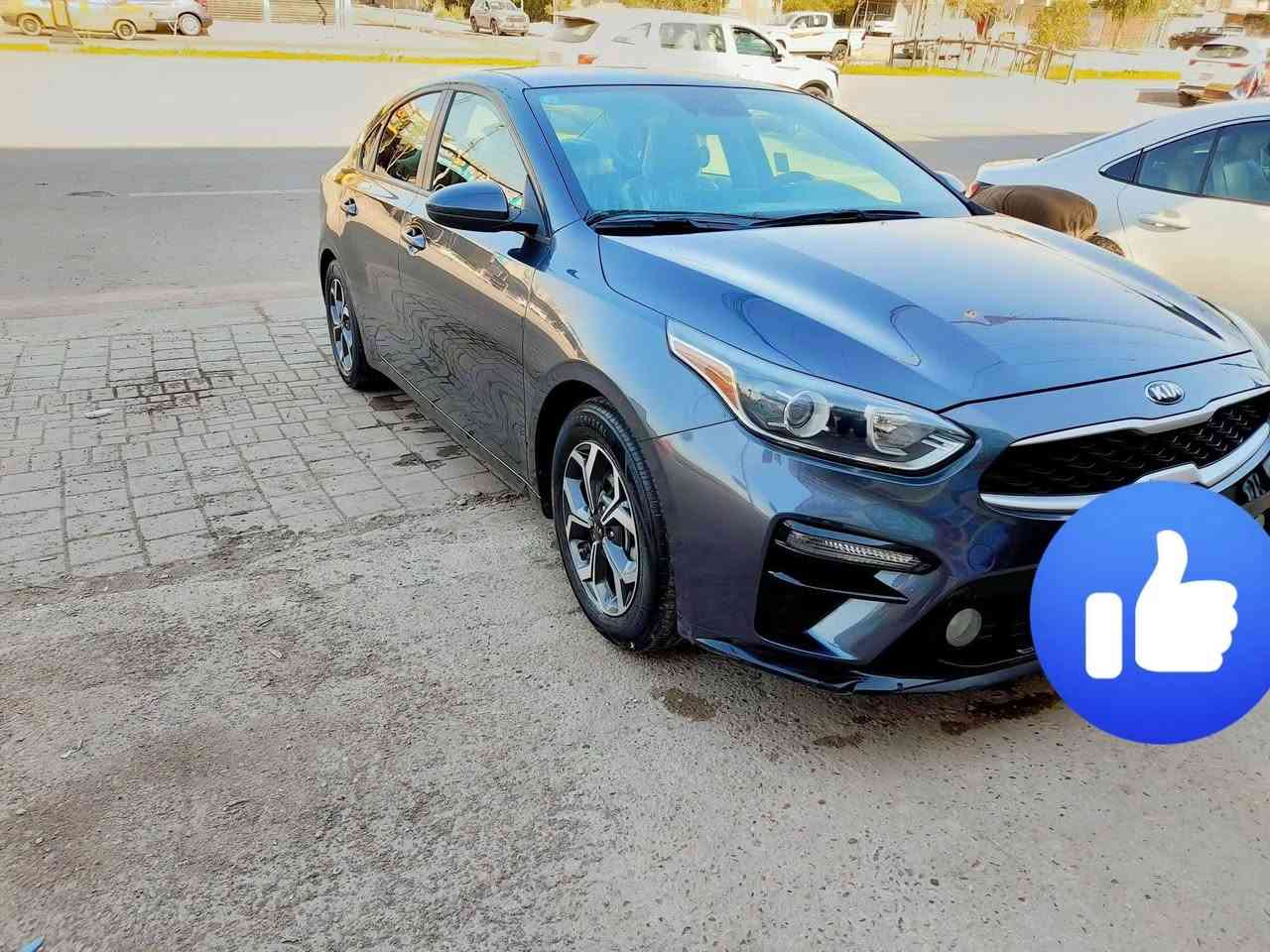 السلام عليكم  كيا فورتي موديل  2019  حادثه البابتين مال السياق ماشيه 55 ميل   السعر 130 وبيها مجال مكانه بغداد   للتواصل   ***********
