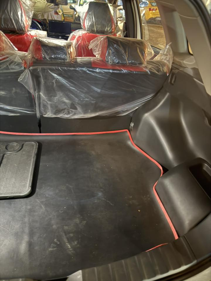 كروز نظيفه جدا بحاله الوكااله شخط مابيها
2024  فتحه سلايد  داخل جلد كشناات احمر

 كاعيات جلد كامله 

شاشه كاميرا  وباقي مواصفات 2024 

ماشيه 24

الرقم *********** 

سعرها 25.500 مليون مكانها الكاظميه
