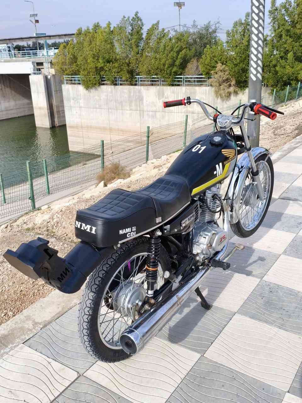 السلام عليكم اربعه كير تعمير شاصي 18 اوراق استنساخ (سكنر) الدراجه كلش مرتبه مامفتوحه مكفوله السعر 600 وبيها مجال المكان النجف جسر ام عباسيات تواصل *********** واتساب فقط
