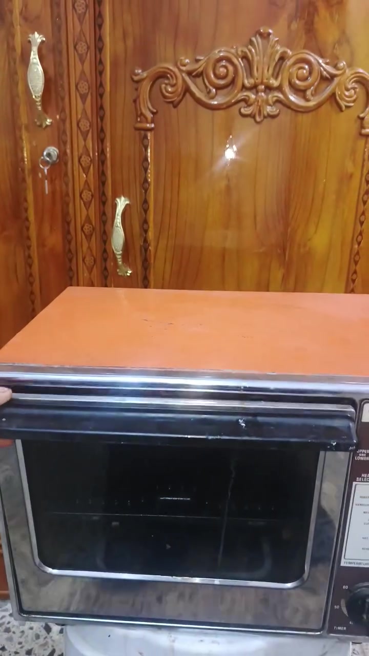 فرن لبيع كلش نضيف السعر 35 العزه الجديدة


**إذا كنت صاحب هذا الإعلان وتريد حذفه لأي سبب، رجاءا أرسل رسالة إلى الدعم الفني**