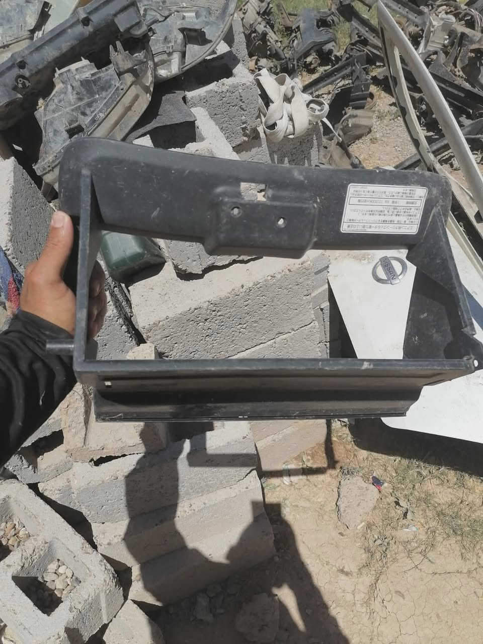 بسم الله ماشاء الله للبيع اغراض نيسان سني كل الموديلات محرك 1800 بيه تبخير كير عادي هاوزنات خلفية كامله مازدات مراوح دبلات دعاميات بطاين امامية كوري بدنه أمامية كامله مجاول قماجي سايد بريك وأغراض أخرى لاستفسار لاتصال على الأرقام التالية مع الشكر والتقدير للجميع/////***********////***********
