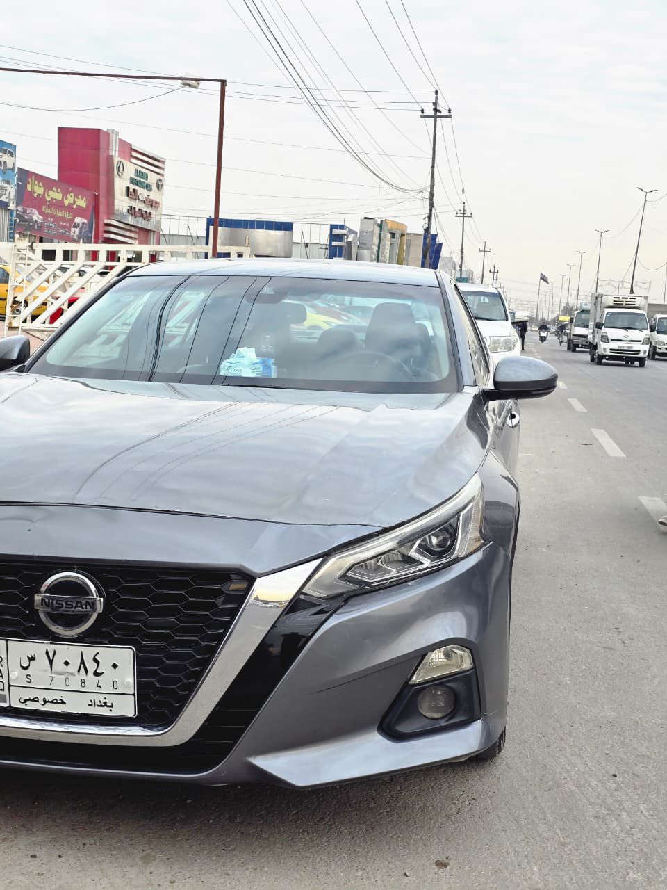 السلام عليكم نيسان التيما للبيع مديل 2020.  معوقين السيارة سنة باقي وتتحول السيارة فول مواصفات كشنات تدفئة هيتر ستيرن بصمة تشغيل عن بعد رادار امامي خلفي نقط عمياء اوتو هولد سايد بريك اكتروني كشنات كهربائي جلد اسود  شاشة الجبيرة البلاد ابل كار بلي السيارة اعلة فئة بنسختها لي هي SL  حادثها السيارة البنيد والجاملغ البنيد معدل مصبوغ والجاملغ مبدل مع رش باب السايق كلير  +توجد طخة بالهلال خلف قريب على الجاملغ هذا حادث السيارة 
سعر السيارة 128 بيها مجال بسيط جداٌ . للستفسار الاتصال على الرقم ***********
