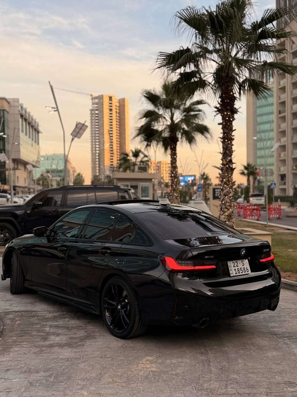 🚀🖤BMW 330i M PACKAGE
‎  موديل 2024  🔥
‎اللون اسود داخل احمر 🦅 
‎المحرك سلندر 4 توين تيربو 
9,000 ماشي 
‎✅فول مواصفات 
‎✅ بصمة وتشغيل عن بعد 
داتا شو ✅
‎✅مري كهرباء+ ترحيب
‎✅ كشنات جلد  احمر تدفئة + الامامي خزن ميموري 
‎✅ تبريد قطعتين 
‎✅ سلايد 
‎✅كروز سرعة مثبت + تحكم كامل استرين
‎✅رادر 
‎✅لايت زنون
‎✅ هند بريك بصمة 
‎✅جام AUTO
‎✅تحكم خلفي 
‎✅ لون الداخل اسود اضافة الى انارة LED 7 الوان
—سيارة دولار واحد متصرف عليها جاهزه ومكملة✅
رقم اربيل كامل  ✅
‎———————————————————————-
الاضافات :-
لحية امامية✅
جناح✅
داخل مطعم بالكاربون فايبر ✅

السيارة حادثها فقط دعامية امامية وشويه البنيد بدون دواخل ايرباك فقط ستيرن وراجع بلادي 
💸السعر:- (338  ورقة  وبيها مجال بسيط) 
 
للاستفسار مكان السياره اربيل 
***********☎️
