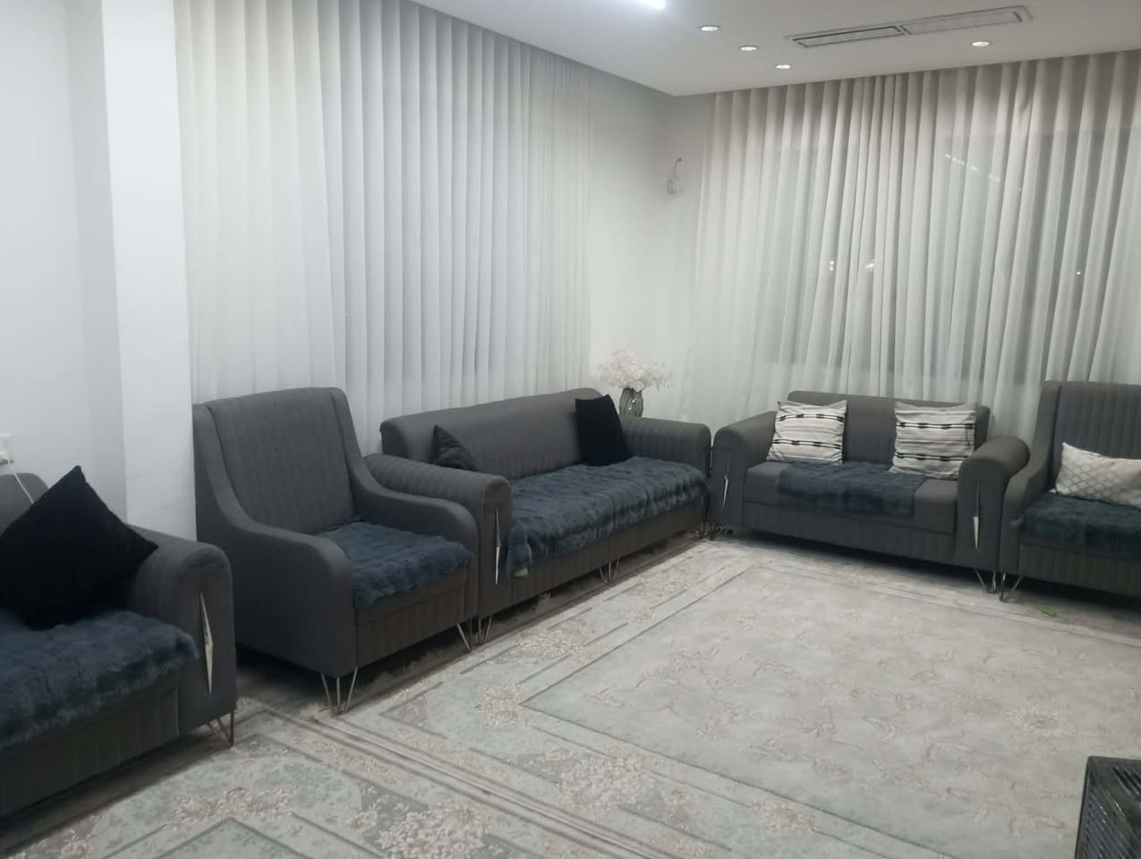 قەنەفە بۆفرۆشتن زۆرتازە دەنەفەری لەسلێمانی 300هەزار***********
