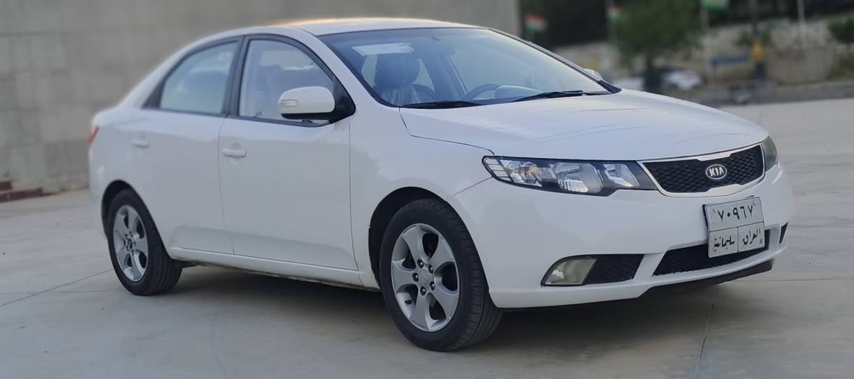 کیا سیراتۆ 2010
4پارچەبۆیاغ
گێڕ و مەکینە و تەبرید  و توندو تۆڵی بەشەرت

تحویل و غەرامە بەشەرت
سعری// 78 گەڵاو معامەلە
شوێن// سەنگەسەر
*********** ڤایبەر و وەتس ئاپ
***********
