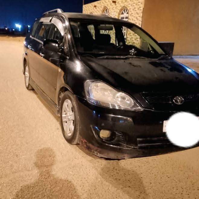 السلام عليكم
ابسم للبيع
مديل 2004 الون اسود 
مكينه وكير خير من الله 
تبريدثلج
السياره تو ويل نضيفه 
مريات شفط 
رقم بغداد انكليزي 
السعر 110
رقم الهاتف ***********
