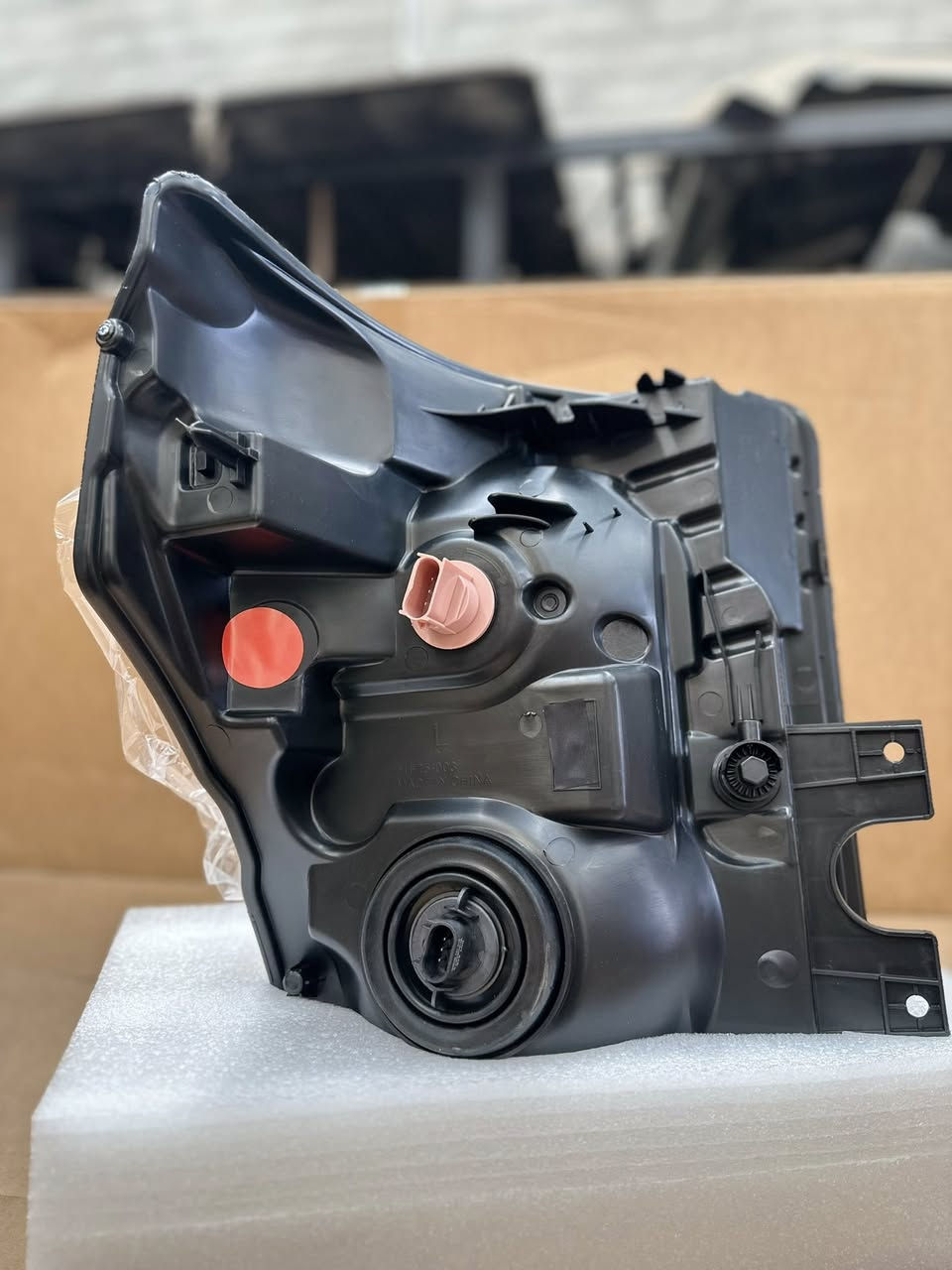 لايتات فورد ف٣٥٠ ٢٠١١-٢٠١٦
نوێ بیلادی 
*********** واتساب و كورك
