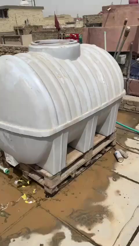 اعلان........      تصليح تانكيات موقعي داخل المنزل  بافضل المواد الاوليه الخام  كوي من داخل والخارج وضمان سنه مكاني بغداد جميله والفرع الثاني بلديات الي عليك تترك عنوانك ونجيك لباب البيت  ***********حيدر
