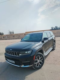 جيب كراند شاروكي لمتتد 7 راكب مديل 2024 مرقم شهدا حادث جاملغ فقط بدون ...