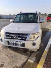 باجيرو 2010 سعر 140ورقه مكانه بغداد 07721887028