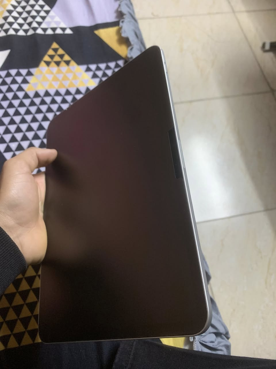 سلام وعليكم ايباد 11 برو  M4 ١١"انج بطارية 92 ذاكرة 256 نضافة 100/100 
السعر 1075 رقم *********** متواجد واتساب 
مكاني بغداد الدورة
