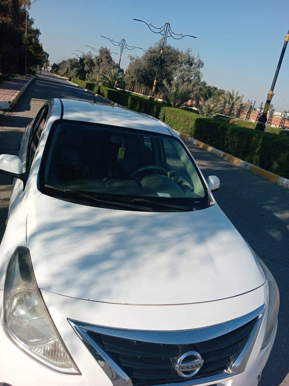 السلام عليكم نيساني سني موديل 2018
ماشيه 120 الف
رقم بغداد
بيها فقط نص بنيد صبغ والباقي كفاله من الصبغ والتبديل
بيها بارد بسيط 
مكانها بغداد 
 ***********
