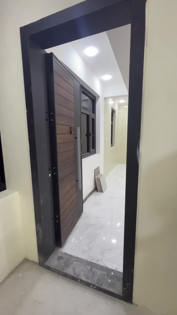 شقه طابق ثالث لليجار غرفتين وصاله وخدمات عنوان الاعظمية السفينه السكن فقط عوائل للاستفسار ***********
